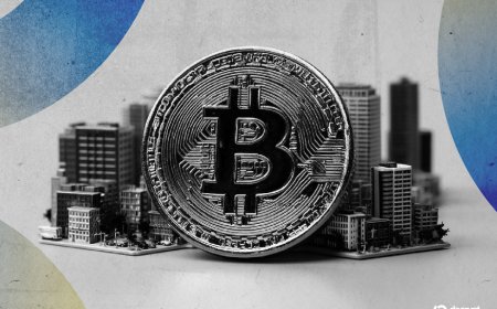 Is Bitcoin Primed for a 2026 Breakout? Analysts Weigh History vs. Fundamentals