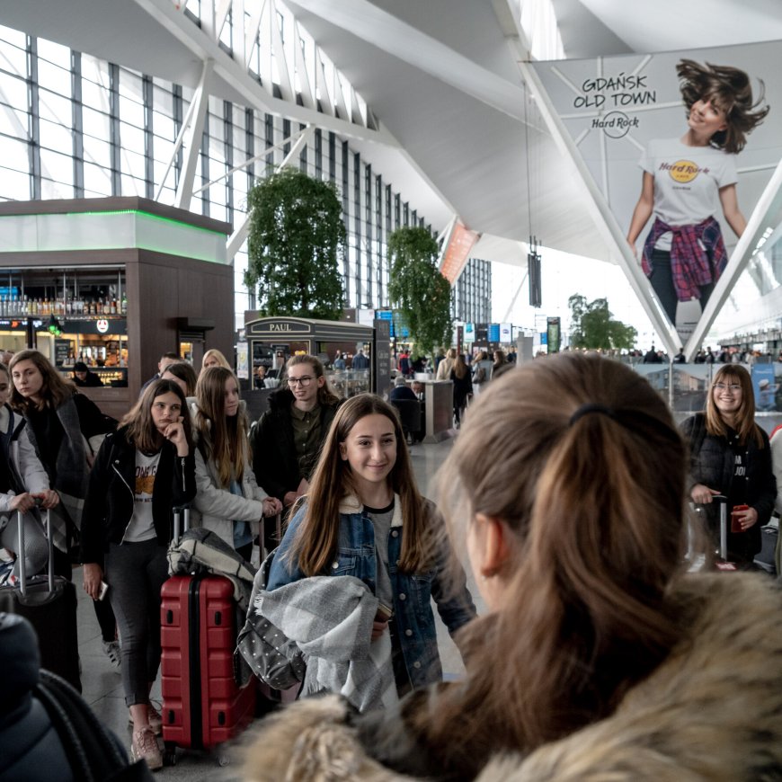 UK Rejoins EU’s Erasmus Student Exchange Program That It Left After Brexit