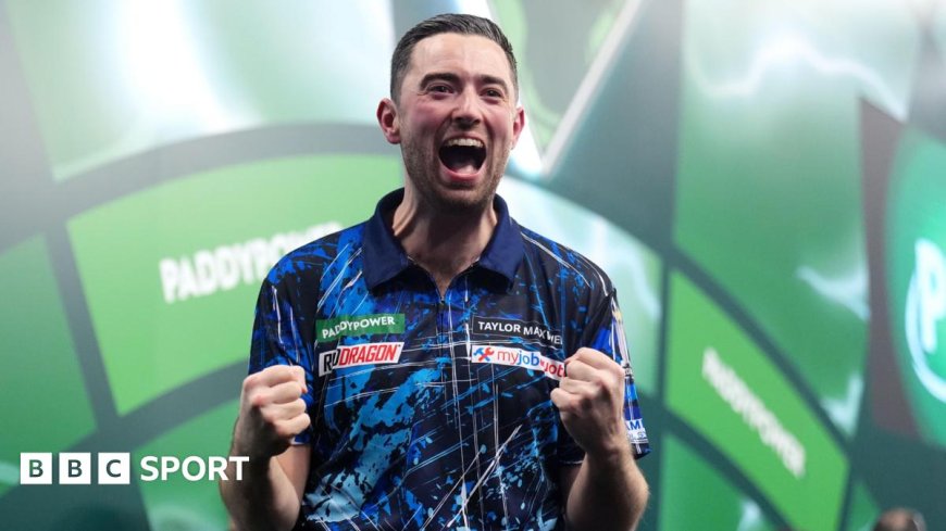 Humphries survives scare to progress with Van Gerwen