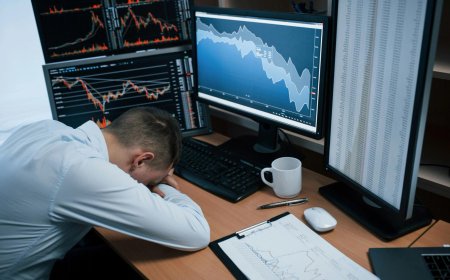 Bitcoin’s major safety net just snapped. Why a drop below $85,000 might risk more selloff
