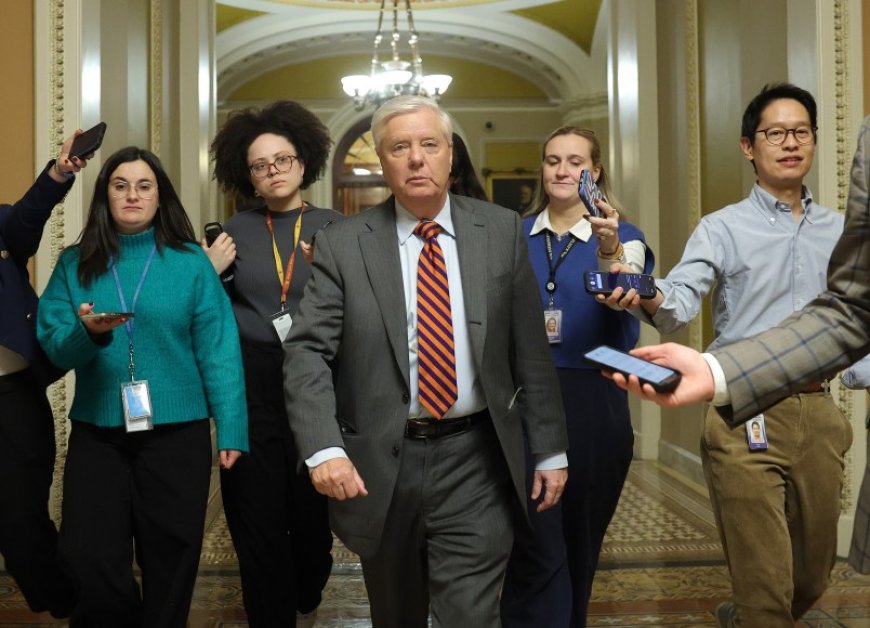 Senate Vote on Government Funding Back on Track After Graham Gets Promise of Floor Votes