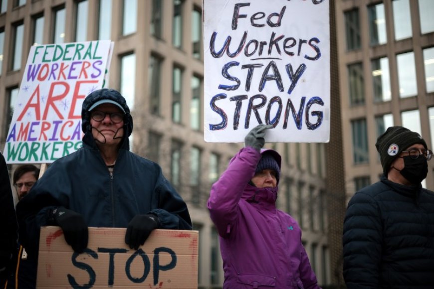 Why Federal Gov’t Unions Saw a More Than 6% Increase in Membership in 2025