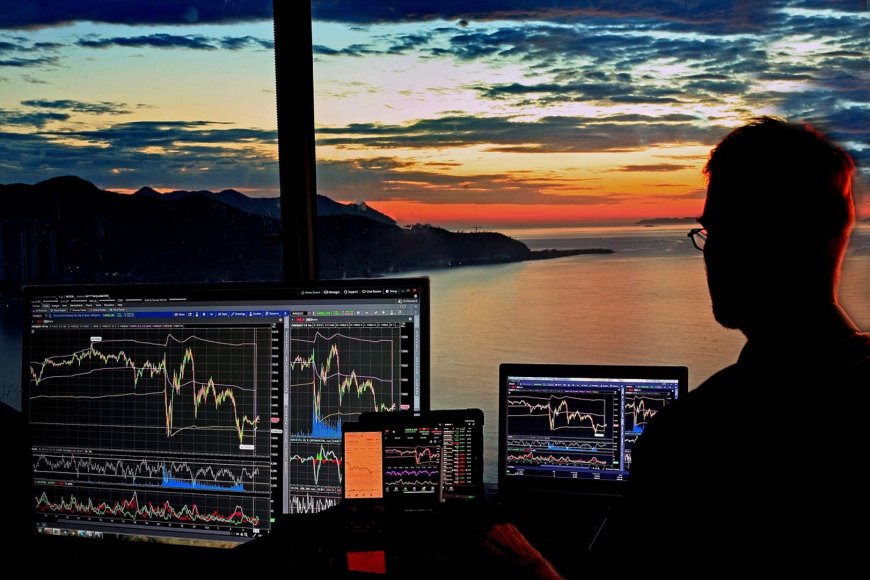 Bitcoin dips under $63,000 and history says more pain ahead before bottom forms