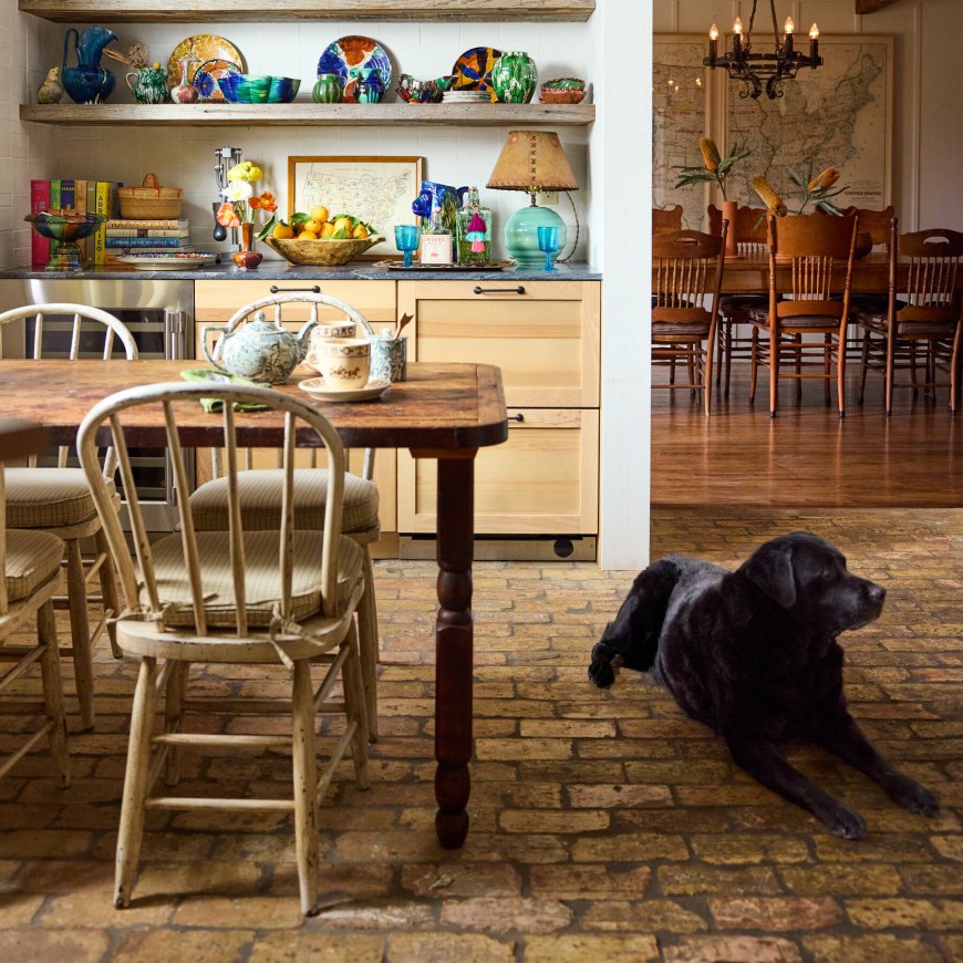 A Kitchen Nook Shows Off the Objects a Designer Loves