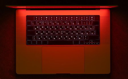 Cybercriminals shift to stolen credentials and AI-enabled attacks