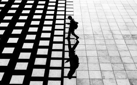 Research: How AI Is Changing the Labor Market