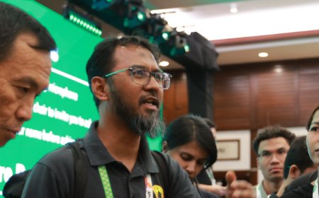 Shape the next generation of Internet leaders as part of the 2026 APNIC Fellowship team