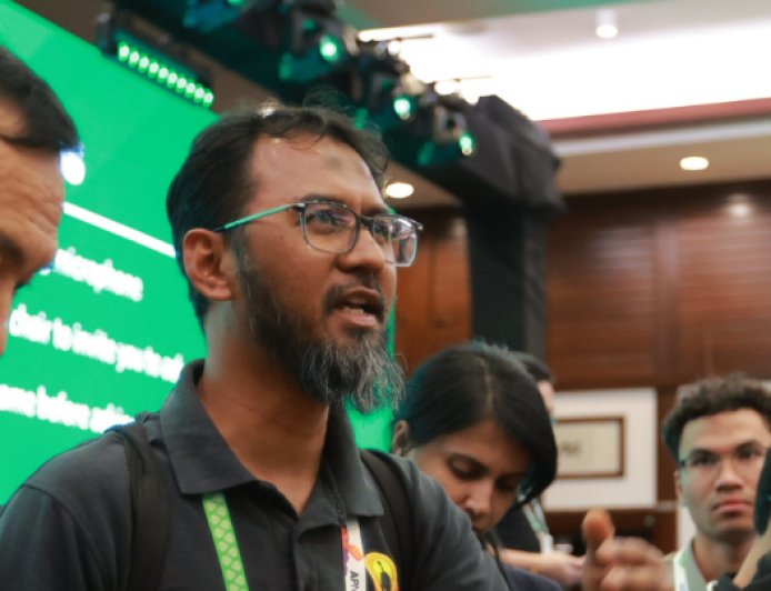 Shape the next generation of Internet leaders as part of the 2026 APNIC Fellowship team