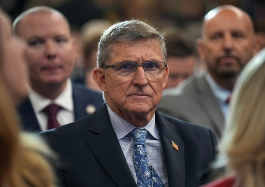 Trump Officials Attended a Summit of Election Deniers Who Want the President to Take Over the Midterms