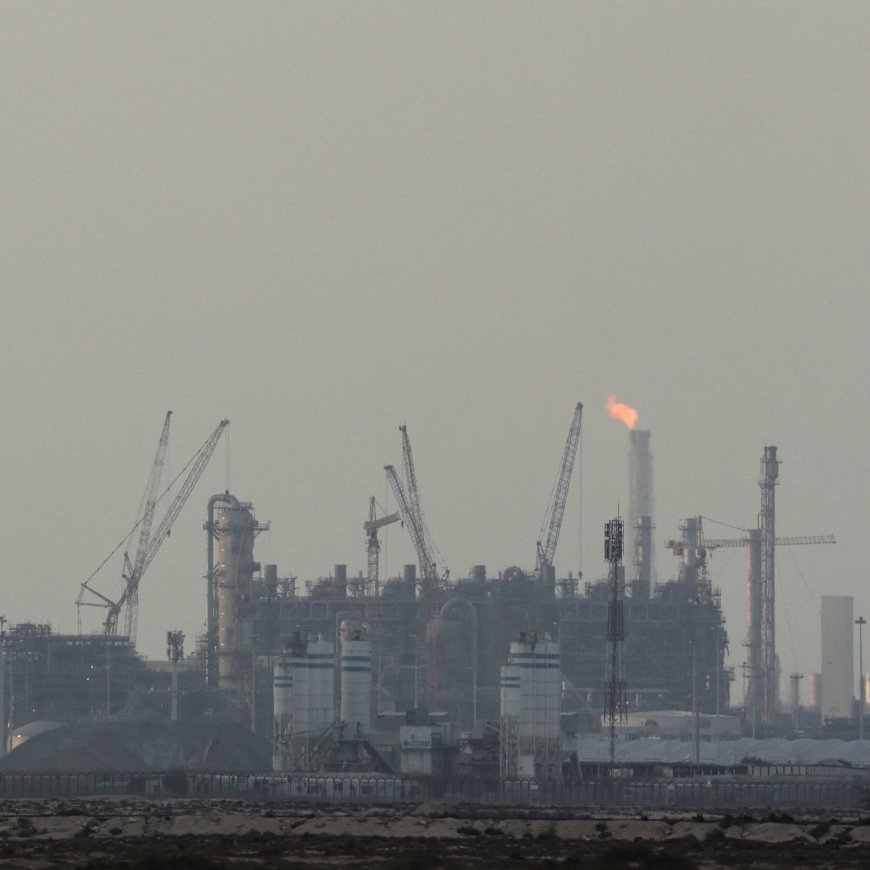 Liquid Natural Gas Exporters Like Shell and ExxonMobil Could See Big Profits From War