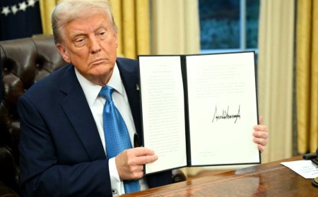 Always Stuck in the 1950s, Trump Courts His Own Suez