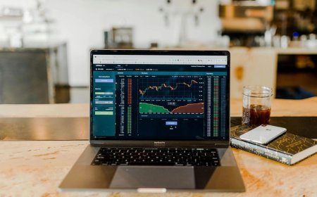 Bitcoin hit by $20 million-an-hour selling pressure above $70,000