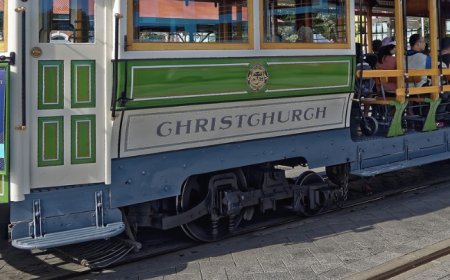 CDNs, optical communications, and AI at NZNOG 2026