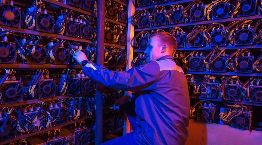TeraWulf stock declines on $900 million share sale to fund AI data center expansion