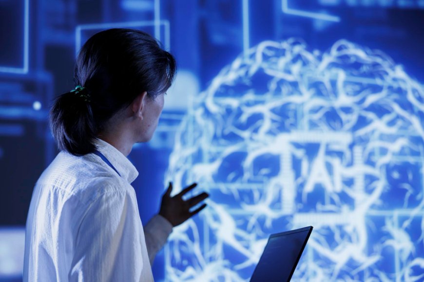 UK backs self-learning AI push to advance scientific discovery