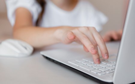 Child safety online debate at EuroDIG 2026 shifts focus from bans to platform design