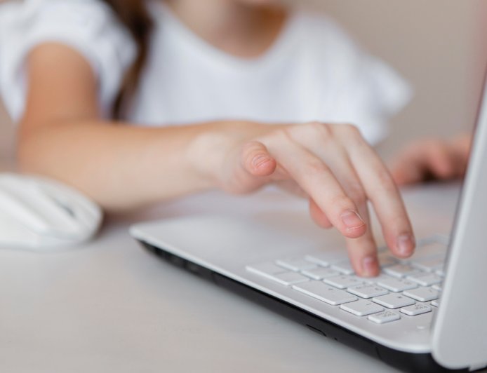 Child safety online debate at EuroDIG 2026 shifts focus from bans to platform design