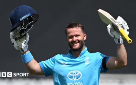 England seal series with record Lord's ODI total