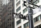 Tokenization stocks slip as SEC delay puts 'speed bump' in crypto’s Wall Street push