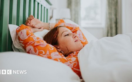 How to get a good night's sleep during hot weather