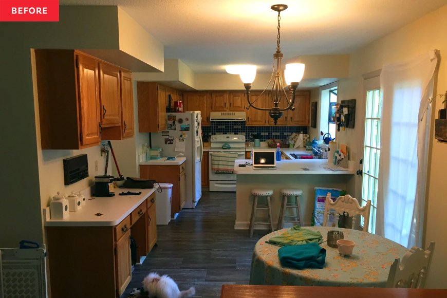 A Vintage Farmhouse Makeover Made These ’80s Kitchen Cabinets Unrecognizable